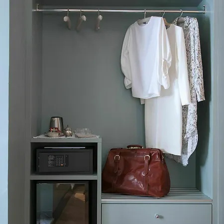 Santa Monica Townhouse Guest house