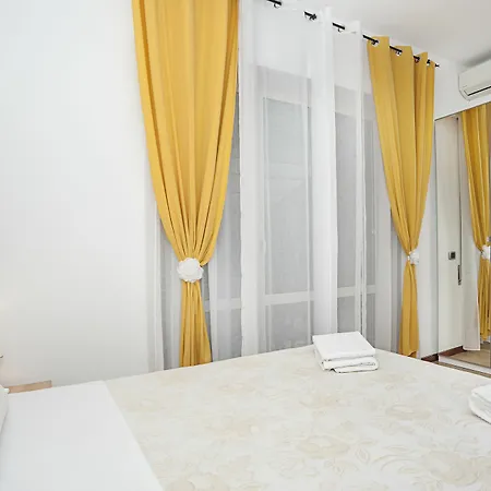 Magicfiverooms Guest house 3*