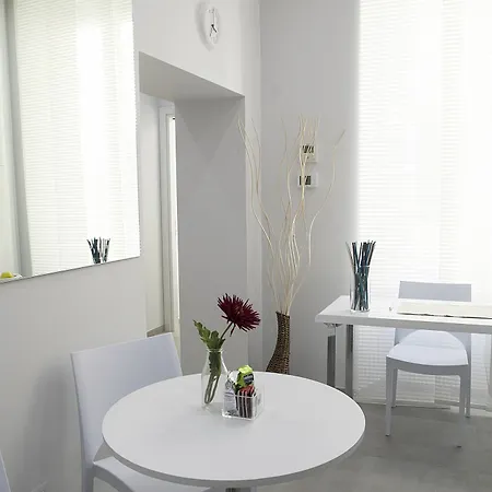 Merulana Holidays Guest house Rome