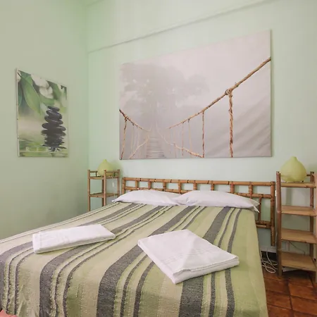 Guest house Sixbeds