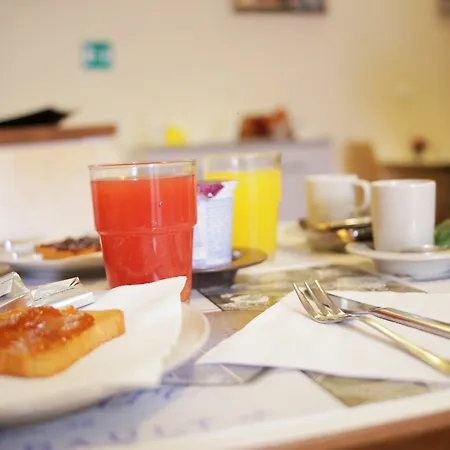 Vatican Bed & Breakfast 2*