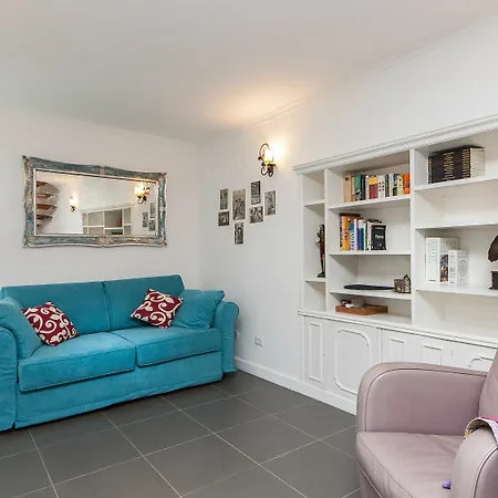 Rental In Rome Teatro Marcello Apartment Rome