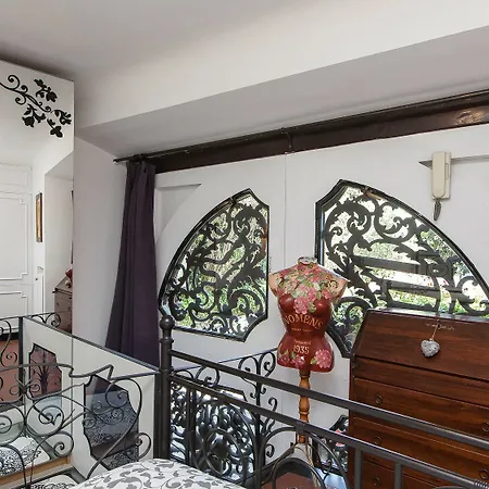 Rental In Rome Teatro Marcello Apartment *