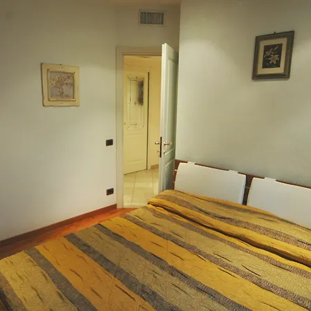 Chic House Apartment *