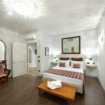 Condotti Guest house Rome