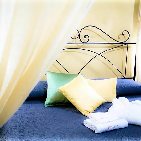 Hotel Domus Carmanello *