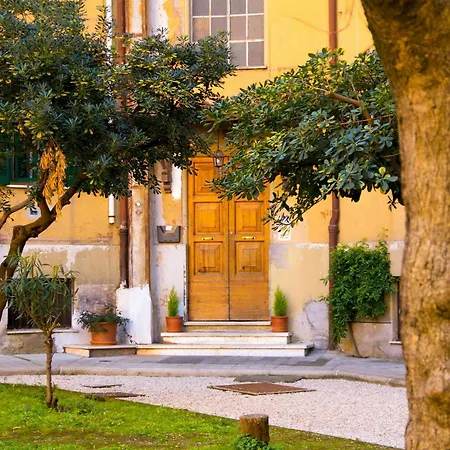 Hotel Domus Carmanello Rome