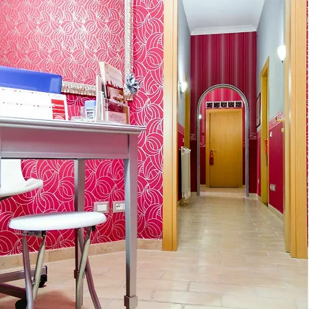 Hotel Domus Carmanello *