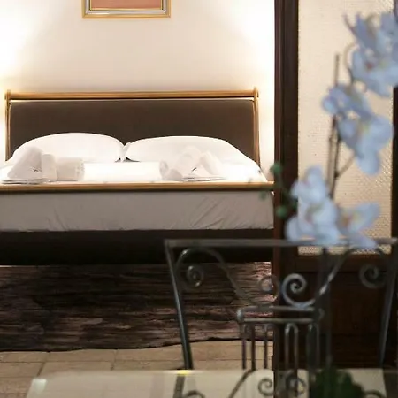 Hemeras Boutique House Pantheon 公寓