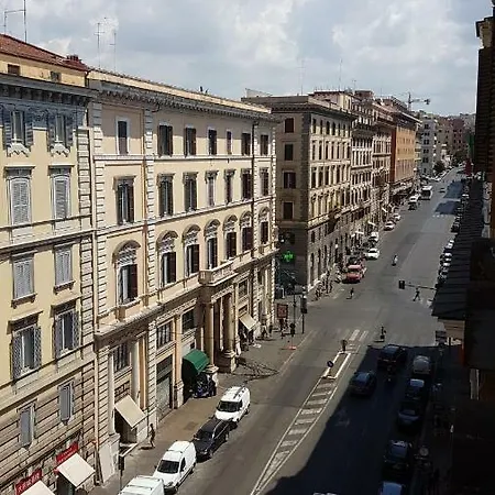 Affittacamere Domus Ferraro 2*