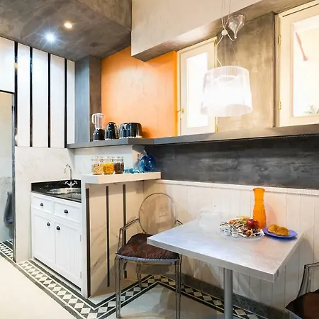 Marcoaurelio49 Hotel apartamentowy Rzym
