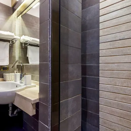 Ht Romeo Al Babuino Guest house Rome