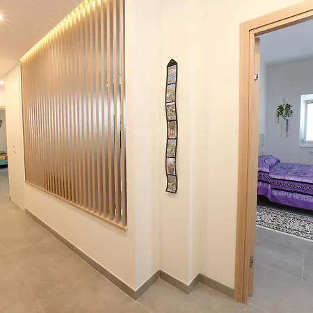 Apartament Turistico Laura *