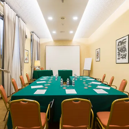 Rosa Hotel 3*