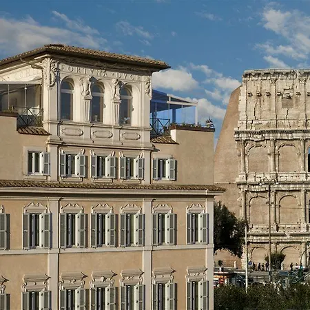 Palazzo Manfredi - Small Luxury Of The World