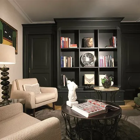 Palazzo Manfredi - Small Luxury Of The World