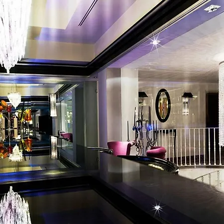 Leon's Place In Hotel Rome