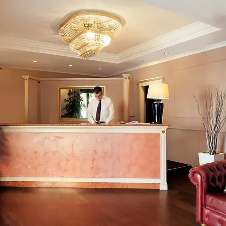 C-hotels Club House Rome