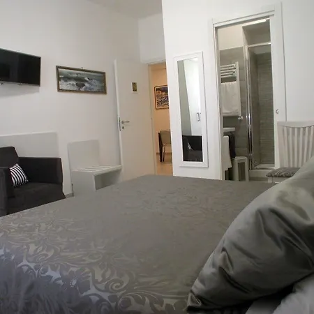 Bed & Breakfast Vatican Santa Marta *
