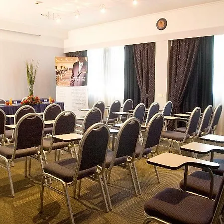 Hotel - Eur Parco Dei Medici By Ihg Rzym