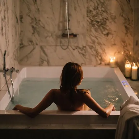 The H'all Tailor Hotel 5*