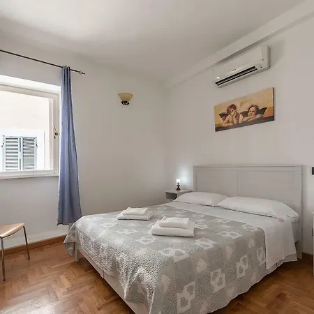 Campo De Fiori Palace Holiday home Rome