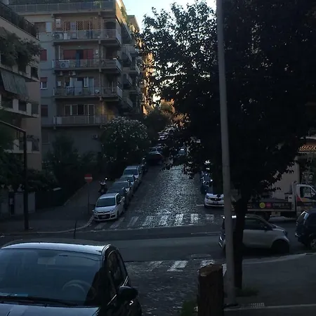 B&B Il Faro Gianicolense 2*