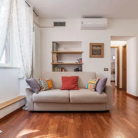 Apartment Casa Zeffiro - Fromhometorome *