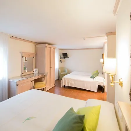 Mancini Park Hotel 4*