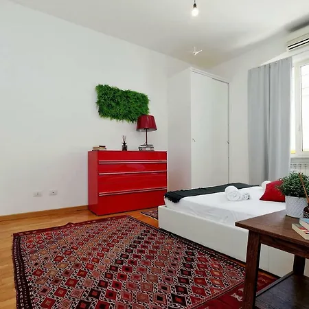 Via Firenze Terrace * Rome