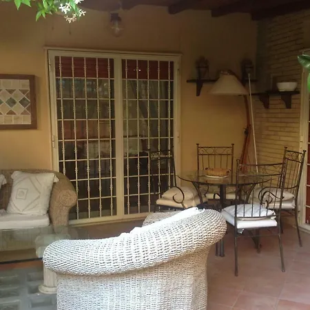 Talenti House Bed & Breakfast 3*