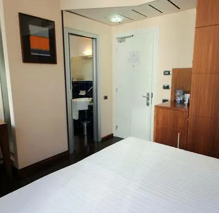 Hotel Maison Piazza Di Spagna Esperienze Rome
