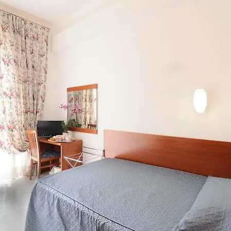 Chapter Hotel