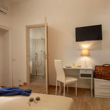 Domus Veneto Bed & Breakfast Rome