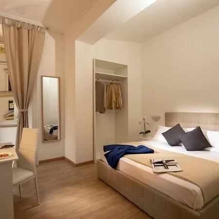 Domus Veneto 2* Rome