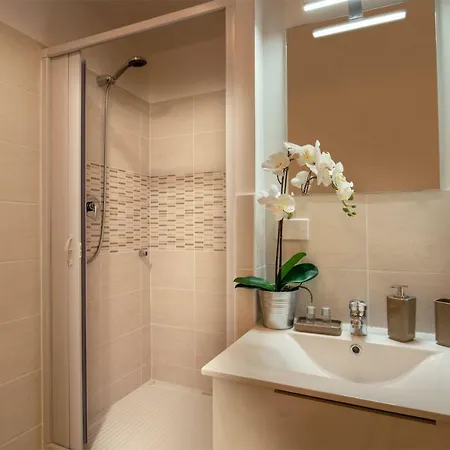 Bed & Breakfast Domus Veneto 2*