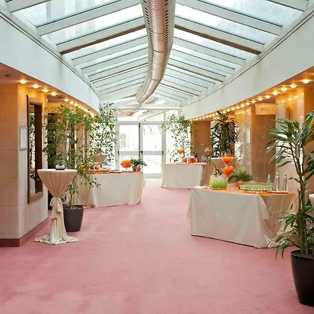 Mercure West Hotel Rome