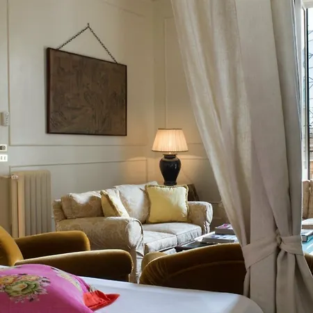 Grand Plaza 5*
