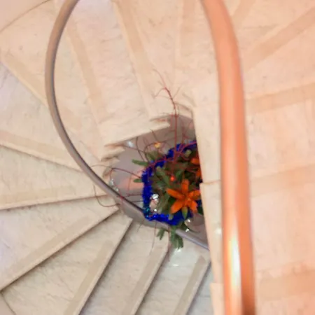 Suitesistina For Brave Lovers Bed & Breakfast