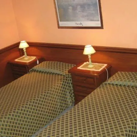 Octavia Hotel