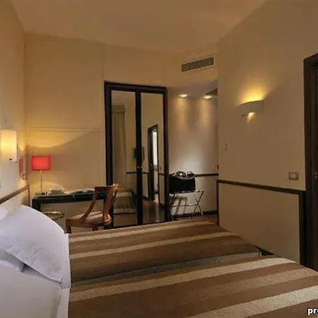 Hotel Western Piccadilly 4*