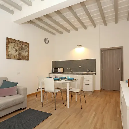 Belsiana 7 Bed & Breakfast 2*