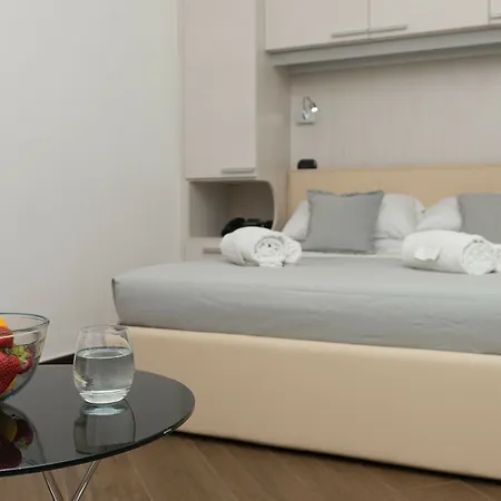 Andenis Luxury House Rome