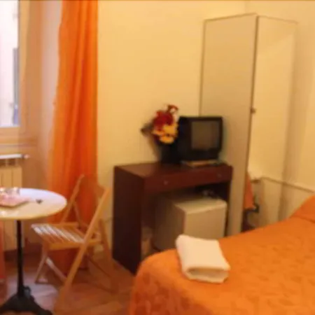 Adone House Bed & Breakfast