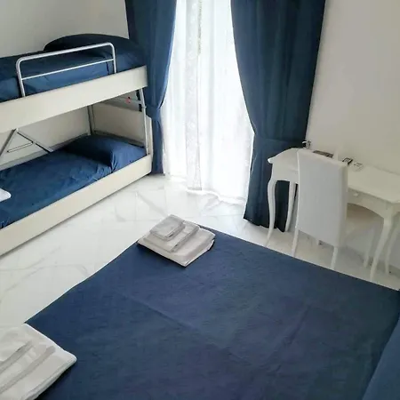 Royal 2* Rome