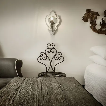 Angelina Dimora Contemporanea Gasthof 3*