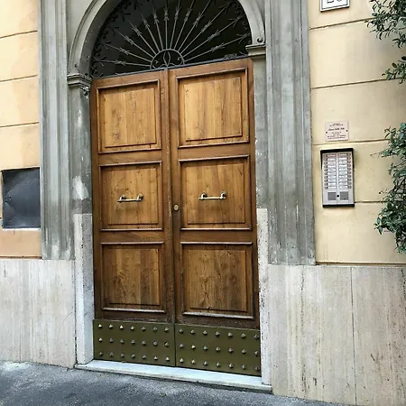 Residenza Giulia Al Colosseo Rome