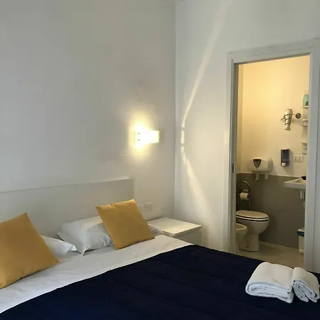 Residenza Giulia Al Colosseo 3* Rome