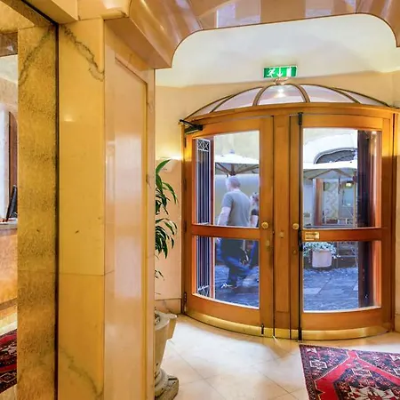 9hotel Cesari Hotel Rom