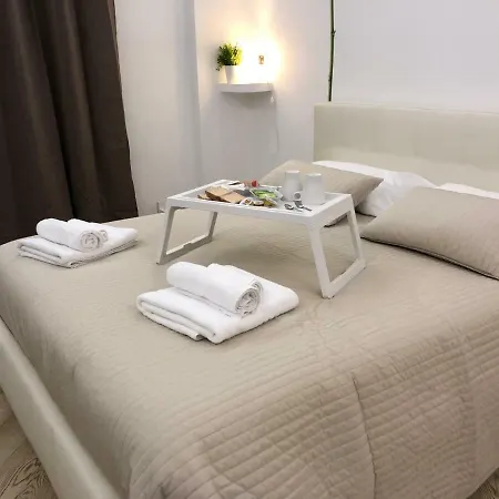 The House Of St. Peter Apartament *